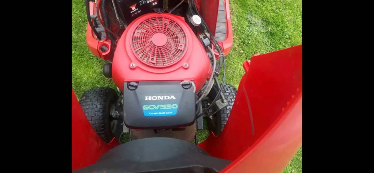 Ride on mower - Image 4