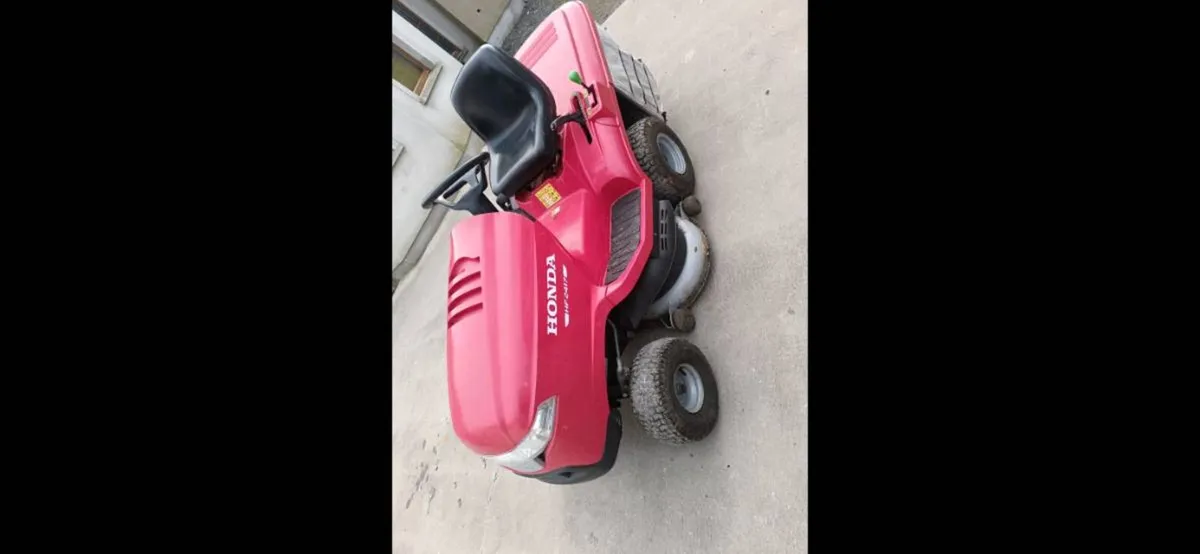 Ride on mower - Image 2