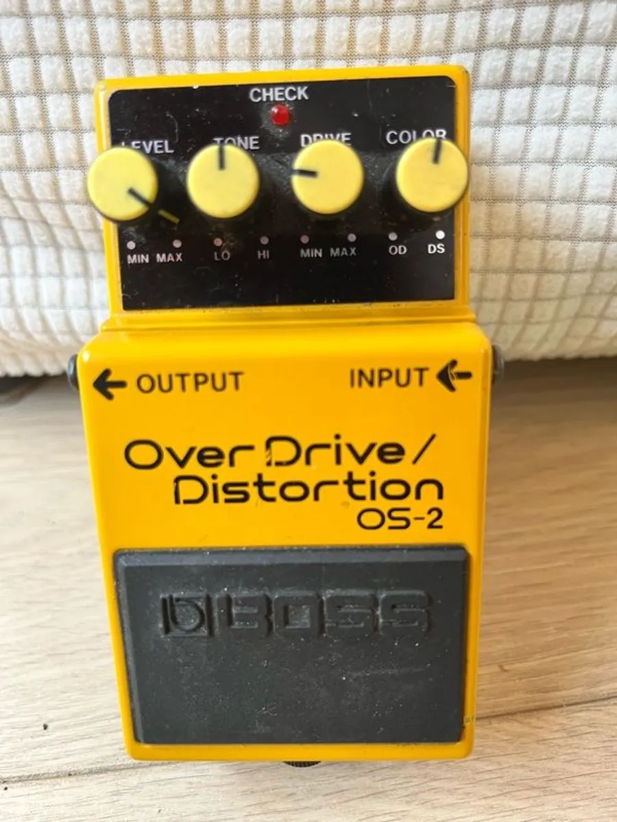 guitar effects pedals - Boss, Zoom etc - Image 2