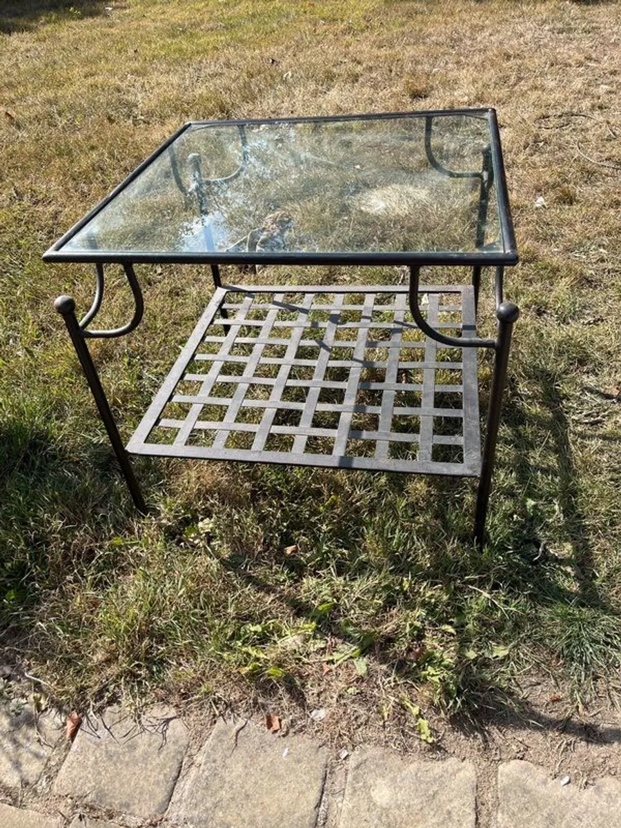 Square coffee table 91cm and a square side table 51cm - Image 4