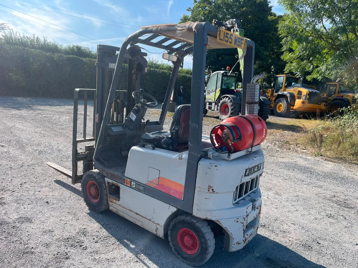 Fiat 1.5 Ton Gas Forklift - Image 2