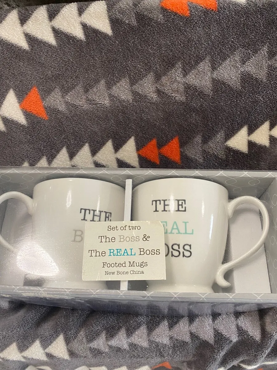 Mugs