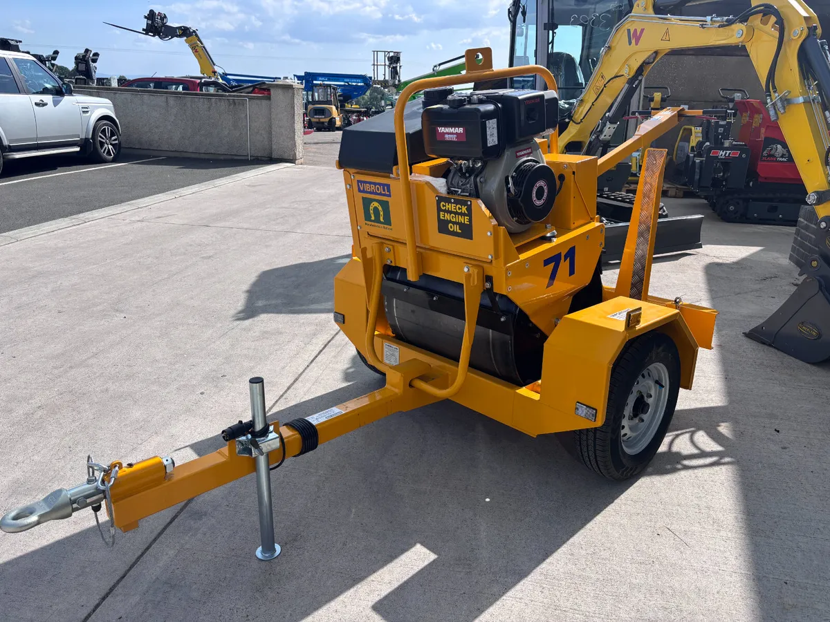 New Vibroll pedestrian rollers in stock - Image 3