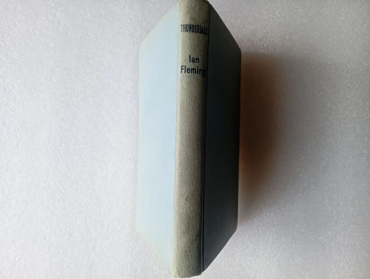 Ian Fleming - Thunderball - 1st edition 1961 - Image 3