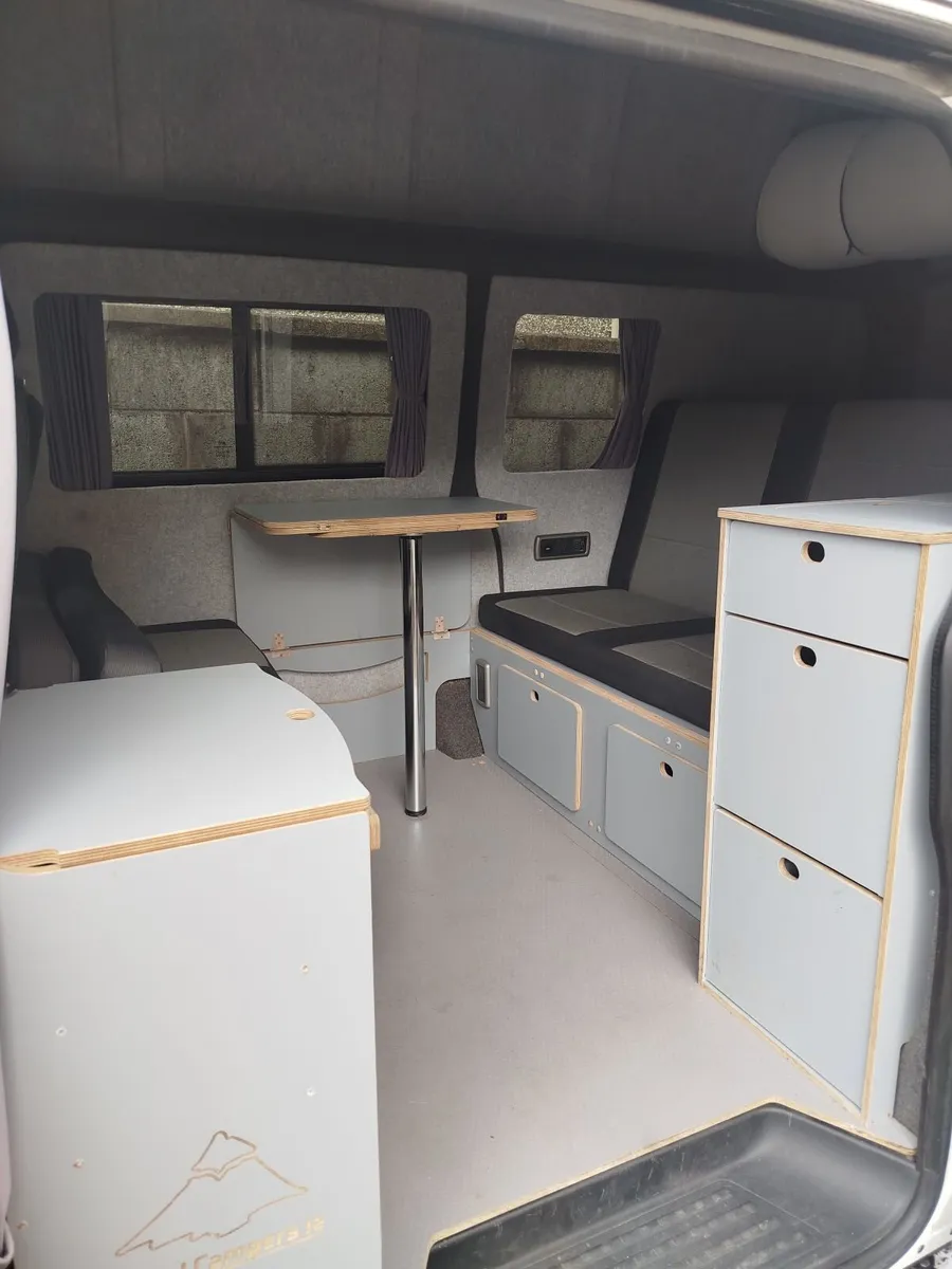 VW Transporter Campervan - Image 2