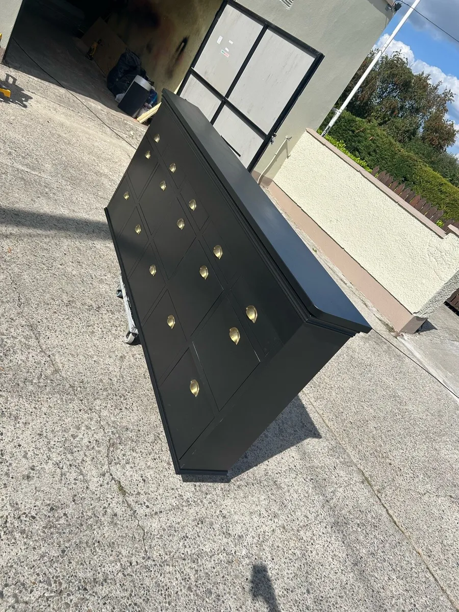 Display Unit - Image 1