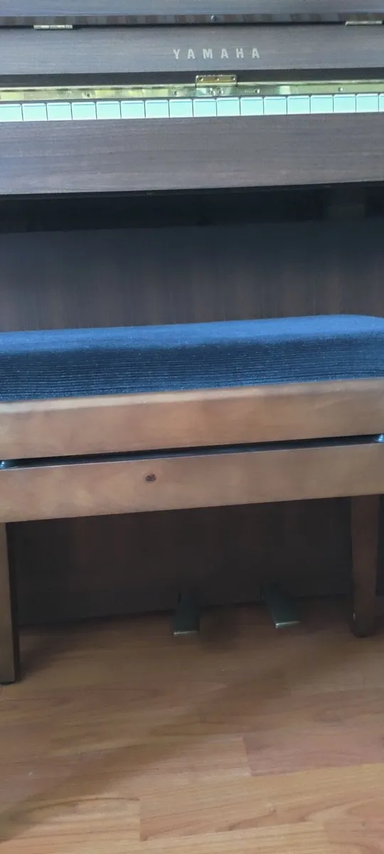 Piano - Image 4