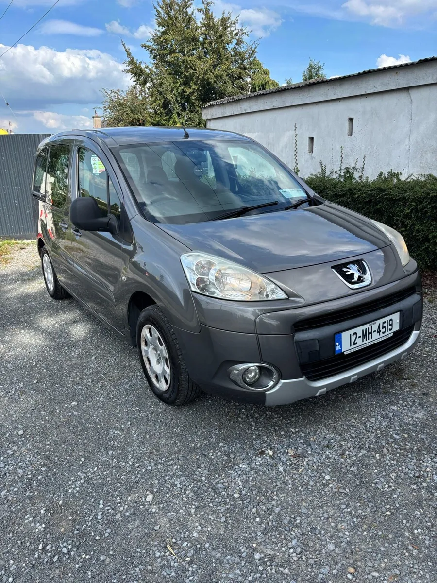 Pegueot Partner - Image 1
