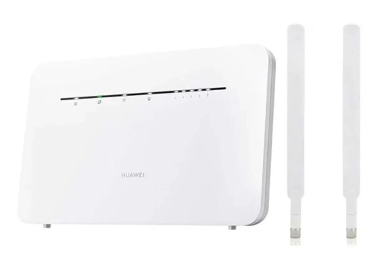Huawei B535-232 4G/ LTE 300 Mbps Wi-Fi Router
