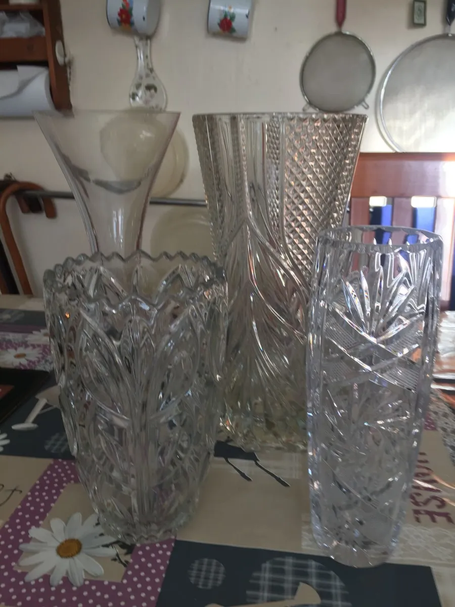 Vases - Image 2
