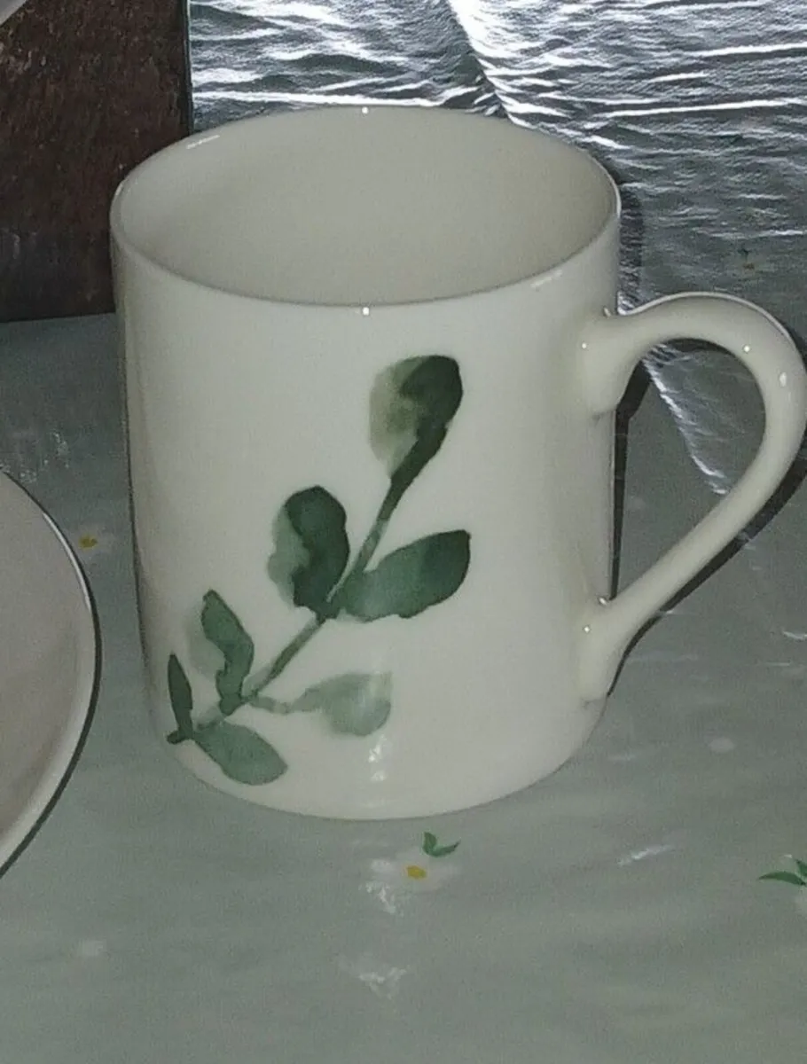 Tableware Set - Image 3