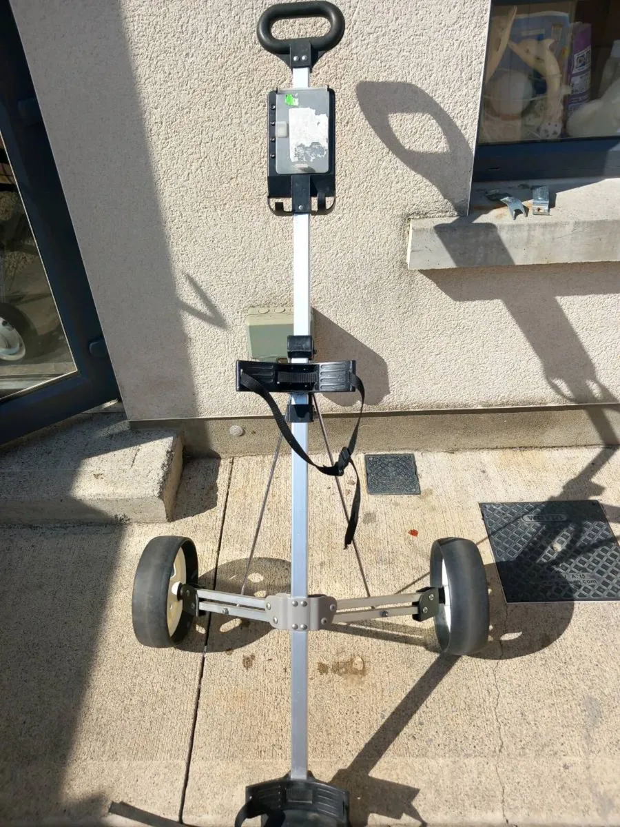2 wheels golf trolley - Image 2