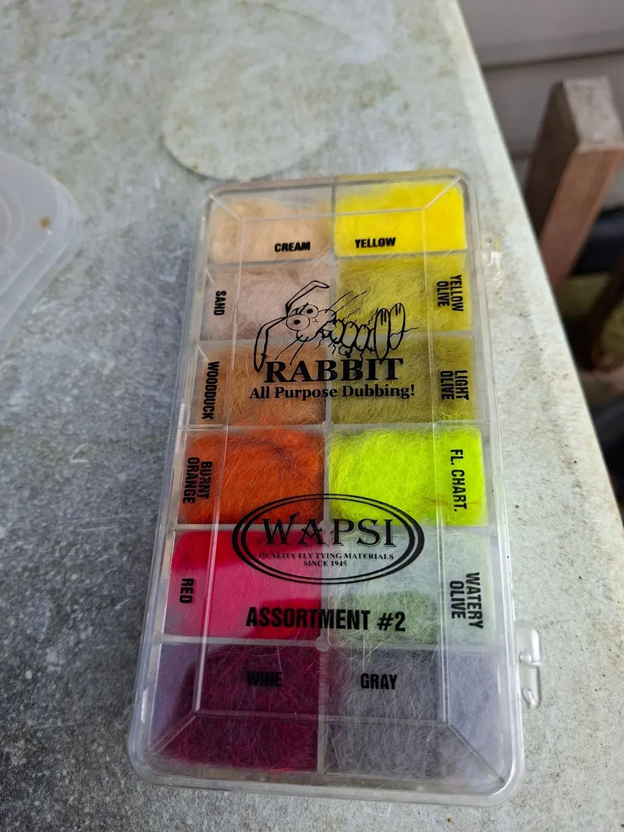 Fly tying equipment - Image 3