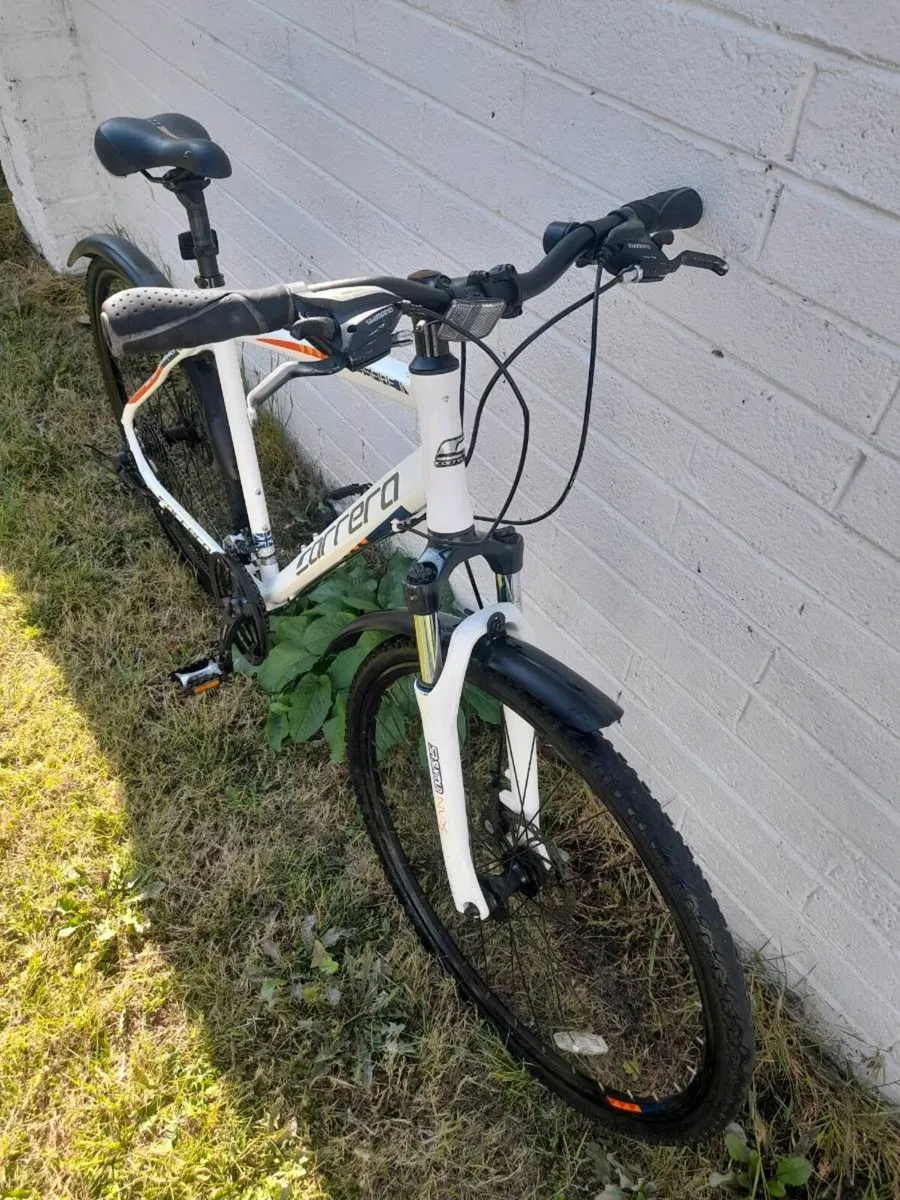 Adults carrera hybrid bike for sale - Image 4