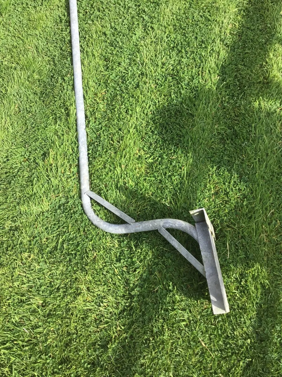 Sky dish wall bracket - Image 3