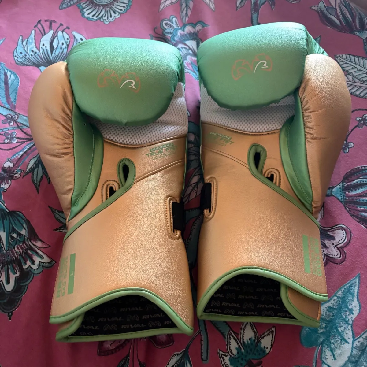 Boxing gear - Image 3