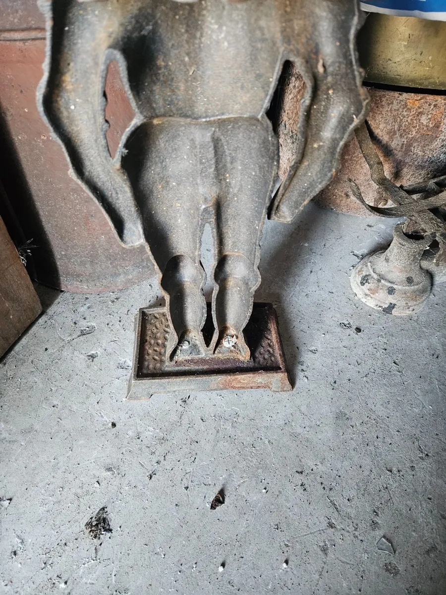 Vintage Cast Iron Knight Fire Irons - Image 4