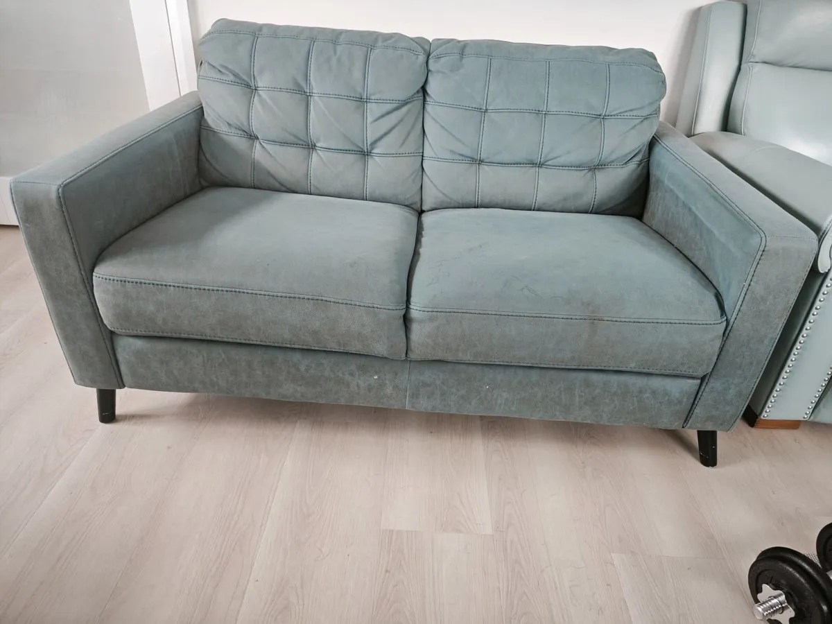 sofa - Image 4