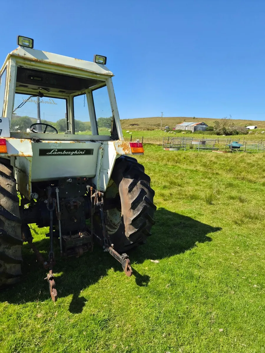 Tractor - Image 4