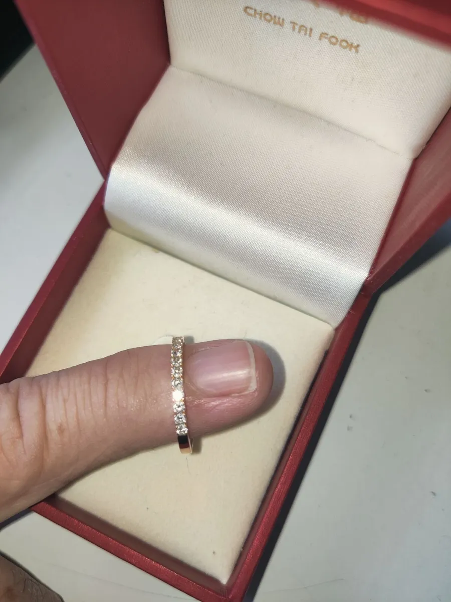 18ct rose gold 10 mini diamond ring - Image 1