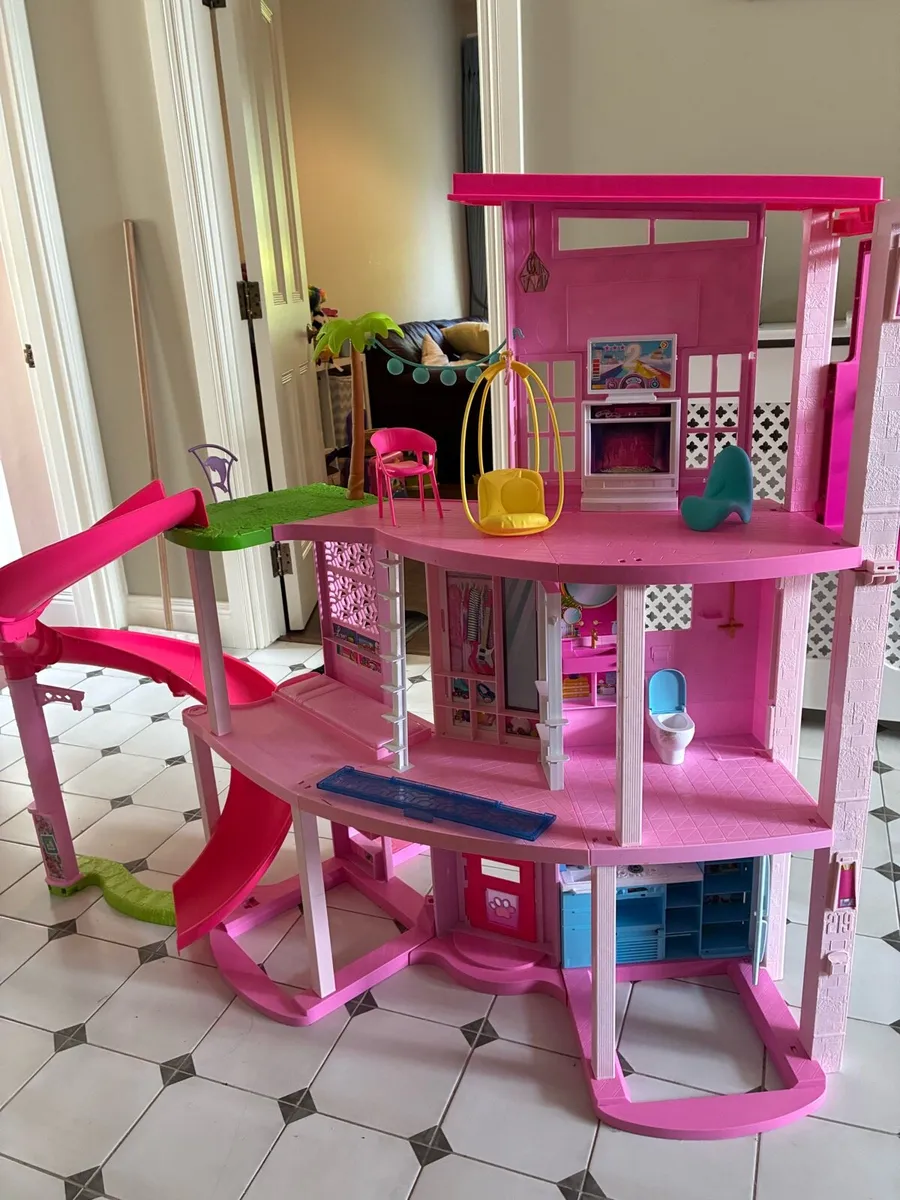 Barbie Dreamhouse - Image 1