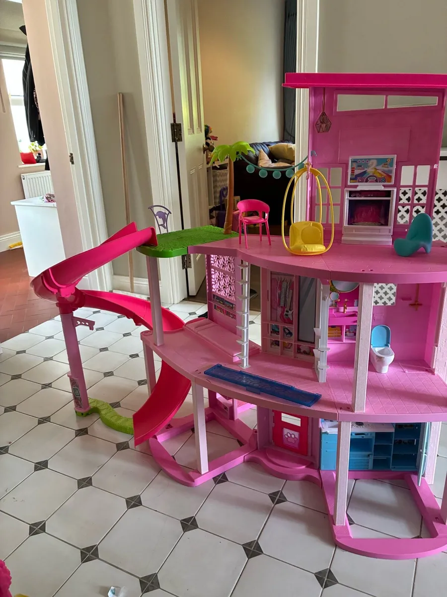 Barbie Dreamhouse - Image 2