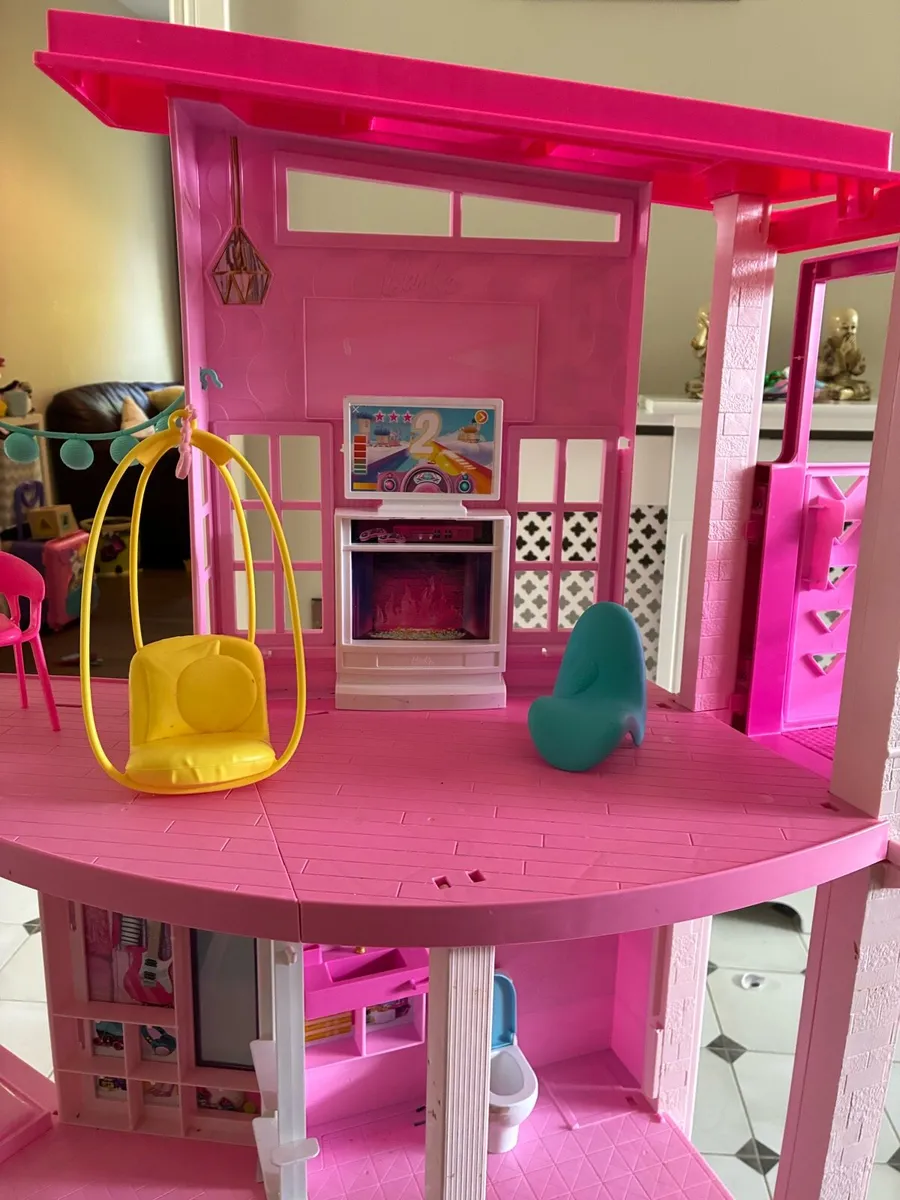 Barbie Dreamhouse - Image 3