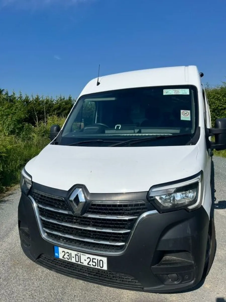 Renault Master 2023 - Image 1