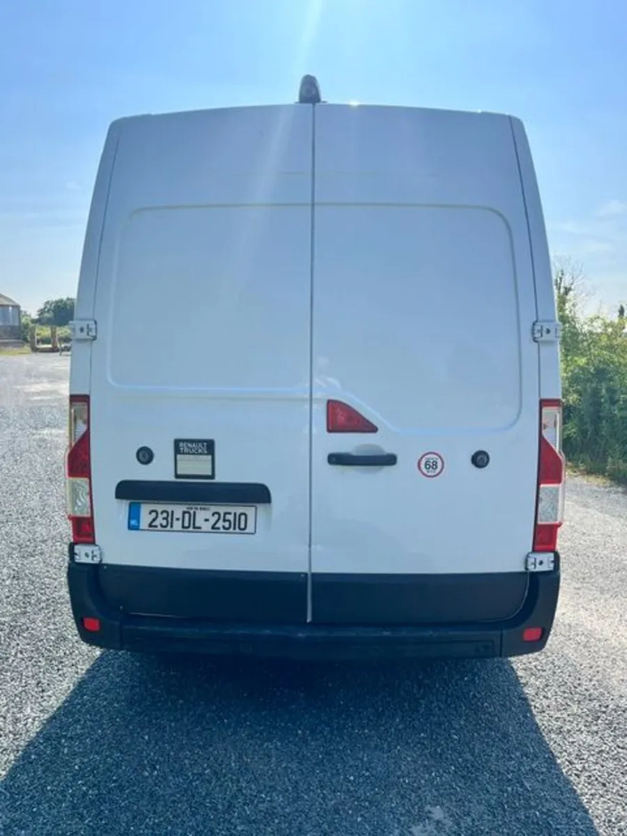 Renault Master 2023 - Image 4