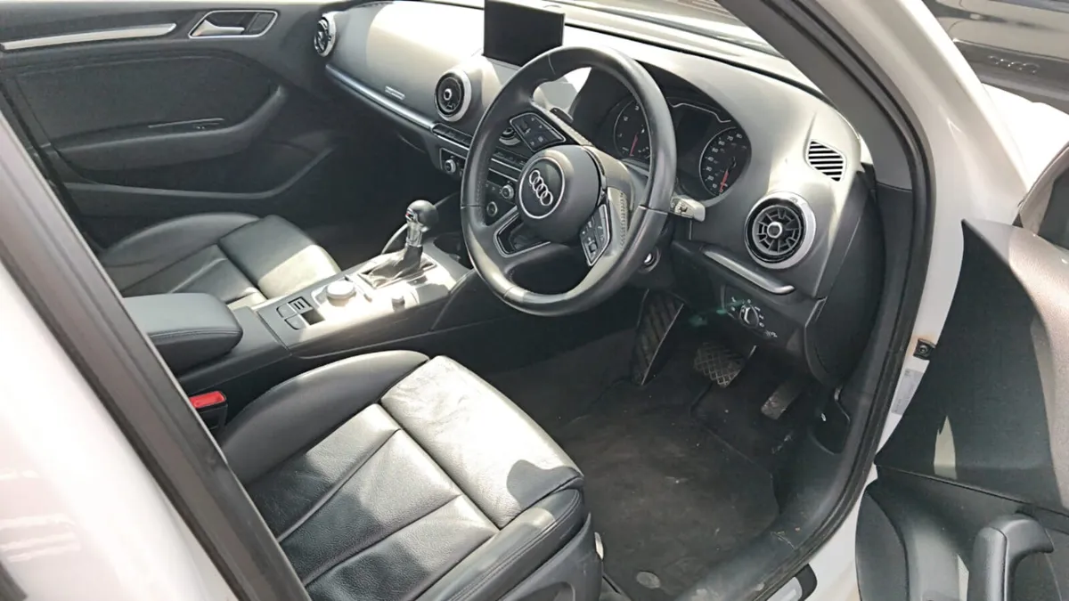 2019 AUDI A3 1.6 TDI AUTOMATIC FOR BREAKING - Image 3