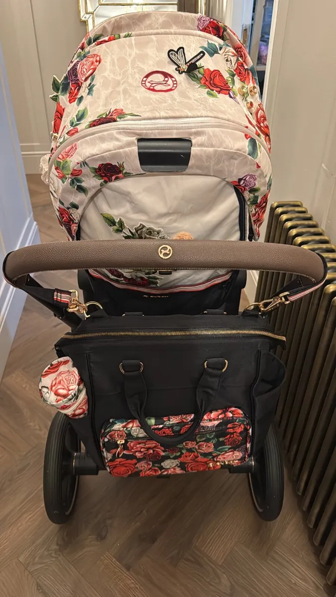 Cybex Pram - Image 3
