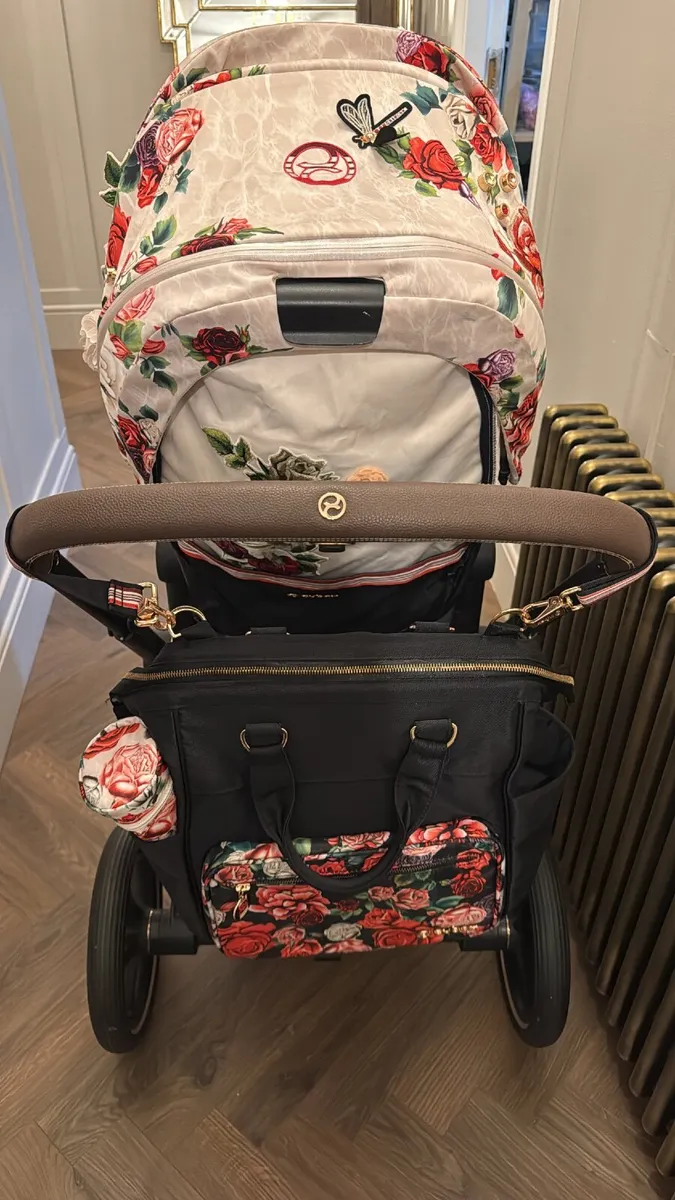 Cybex Pram - Image 2