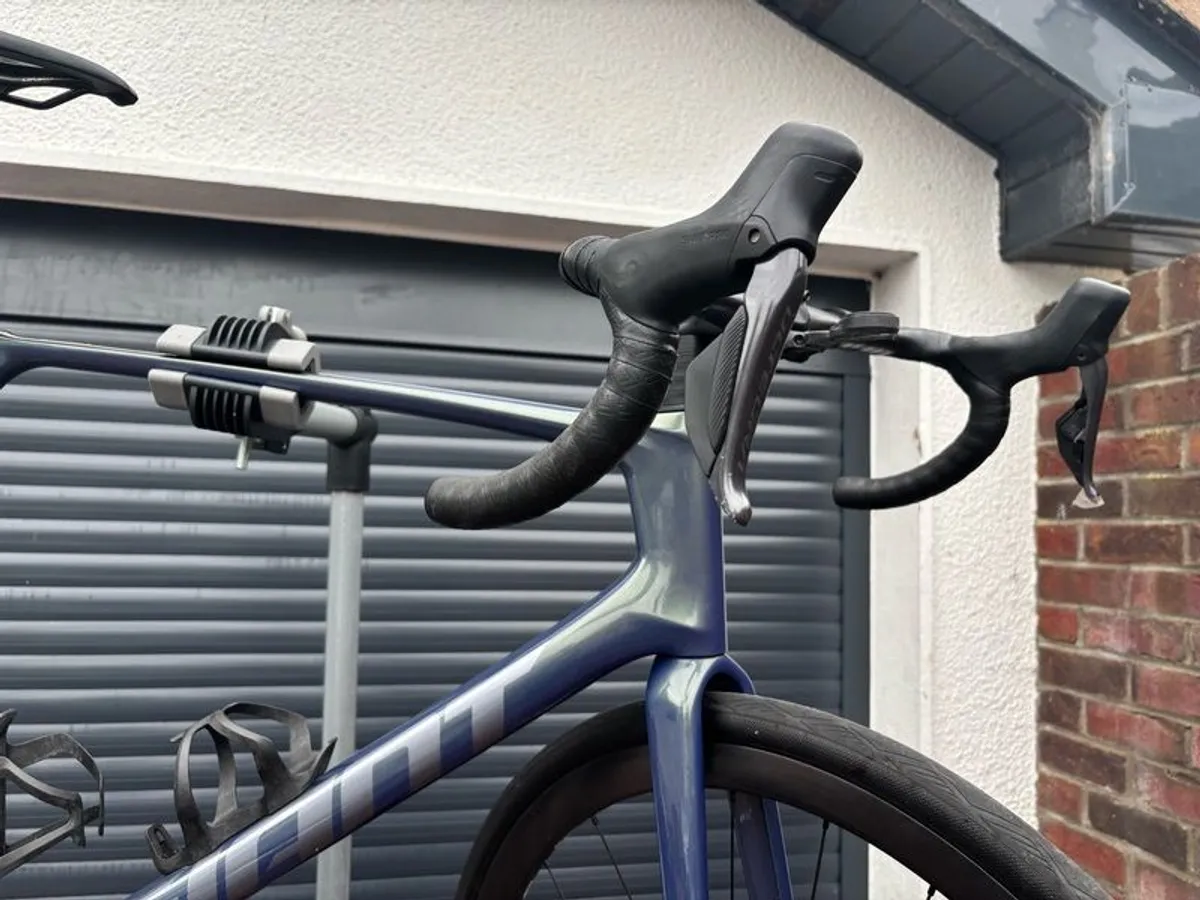 Giant defy adv pro 0 2025 - Image 3
