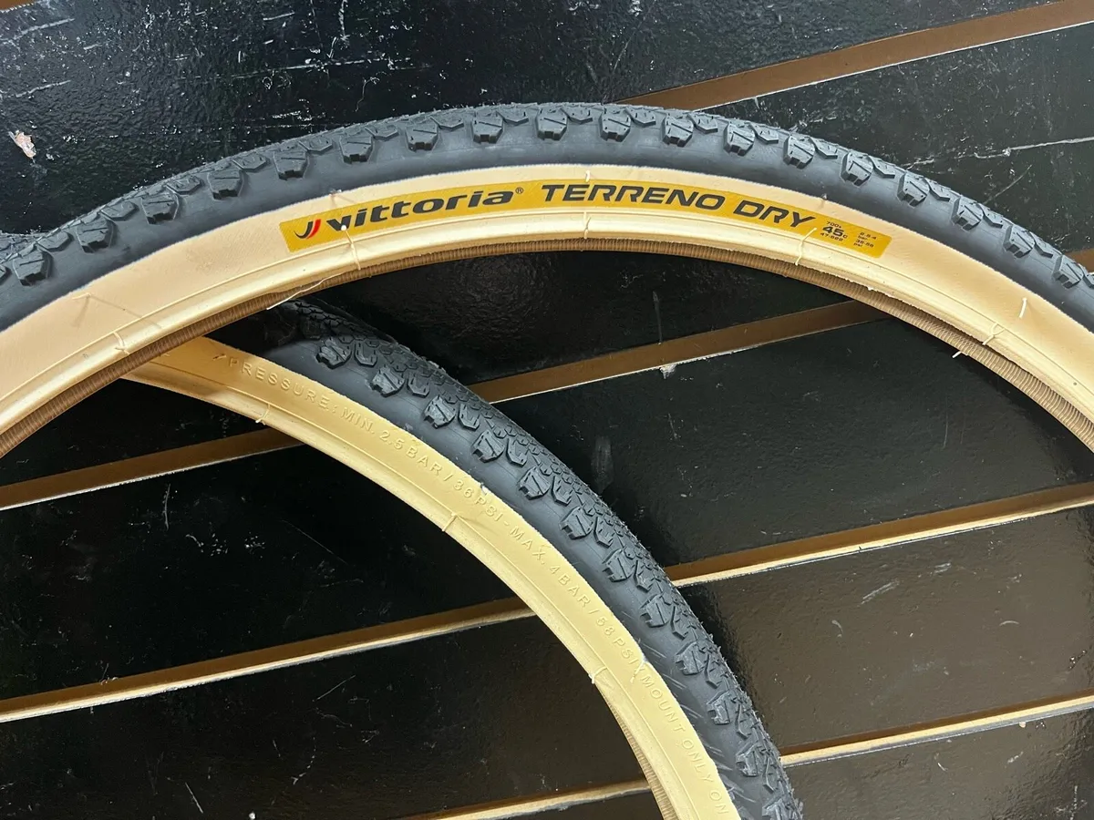 Gravel Tires - Image 2