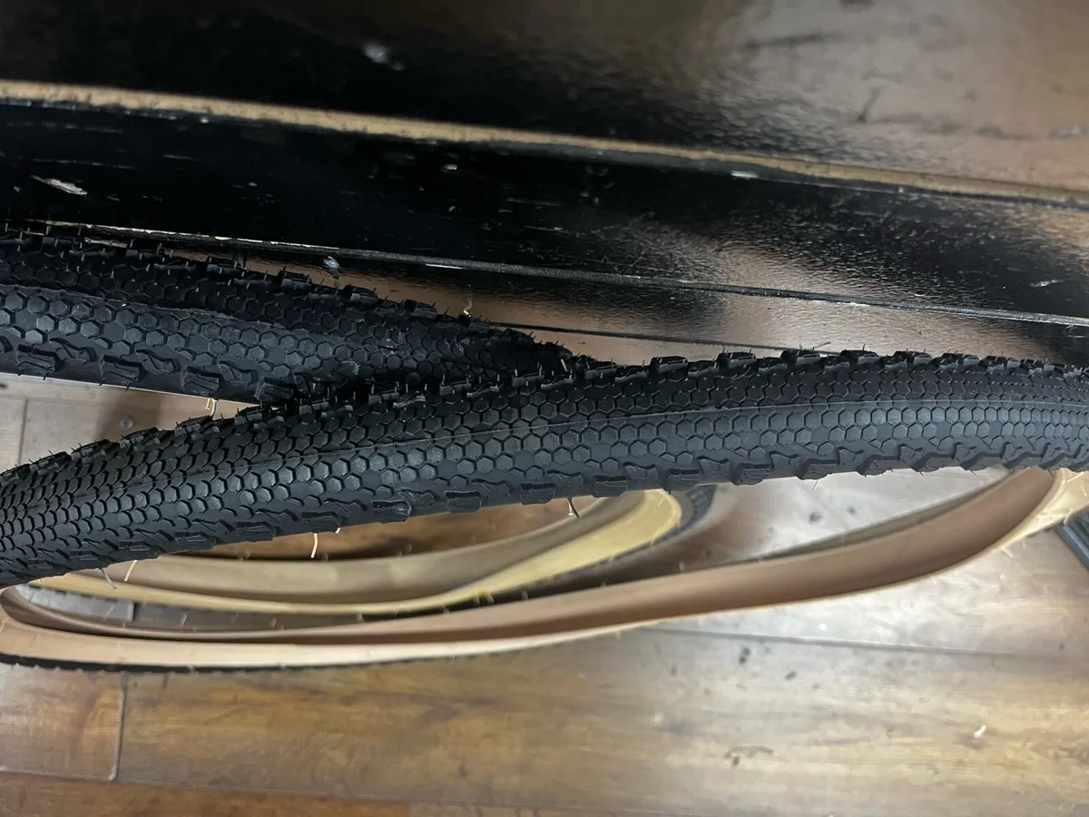 Gravel Tires - Image 3