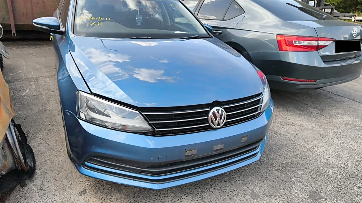 2015 VOLKSWAGEN JETTA 2.0 DIESEL FOR BREAKING - Image 1