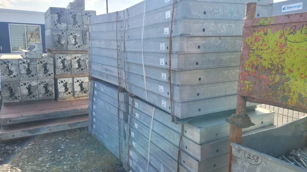 Doka Framax Formwork Panels - Image 1