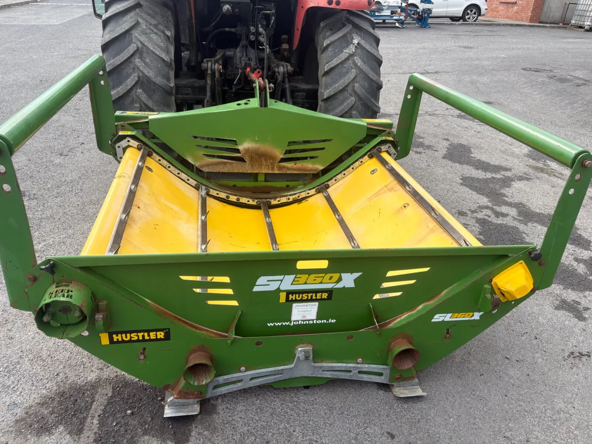 2018 Hustler Bale feeder - Image 3