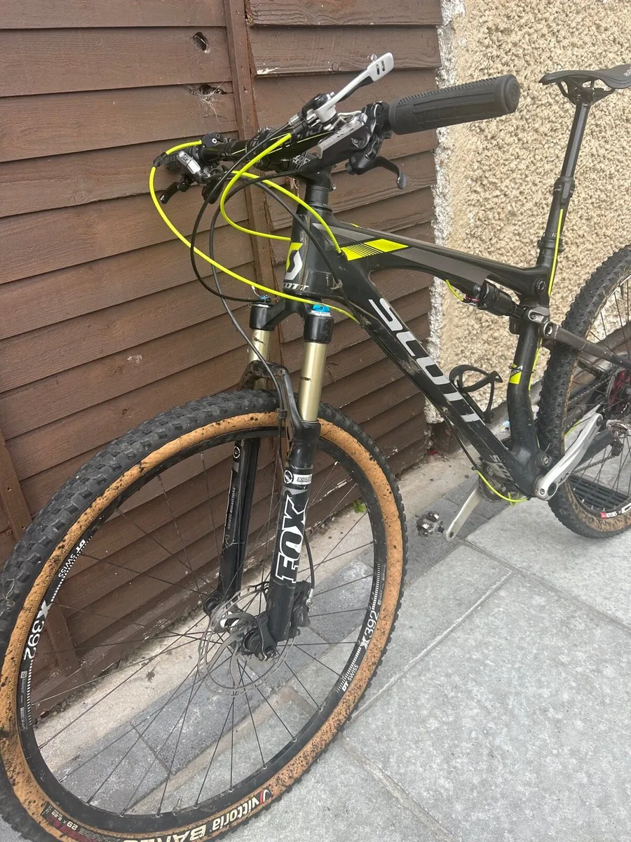 Scott Spark Carbon Full Suspension mountain bike - Image 3