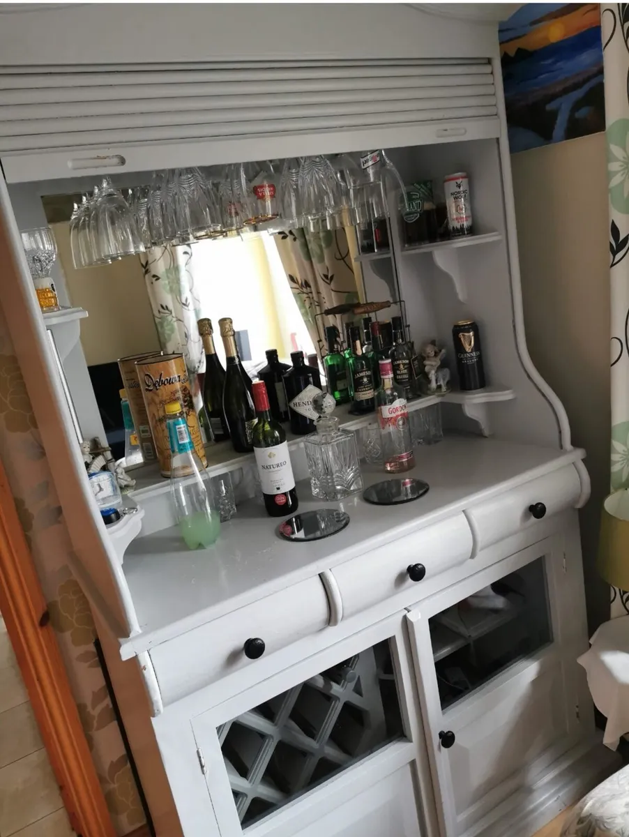 Drink bar - Image 1