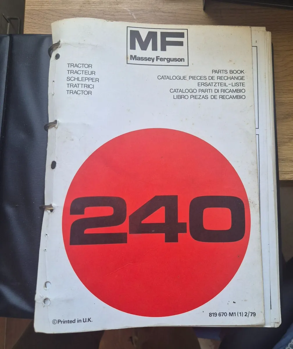 Massey Ferguson Tractor 240 + 265 Parts Catalogue - Image 3
