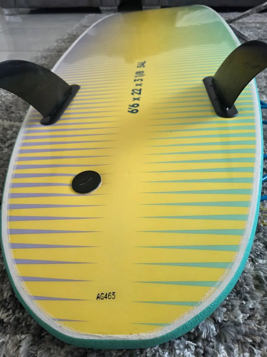 Quiksilver 6'6 Soft Surfboard 54L - Image 3