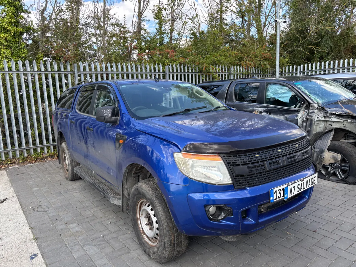 13 Ranger 2.2 Diesel Manual Light Fire damage - Image 2