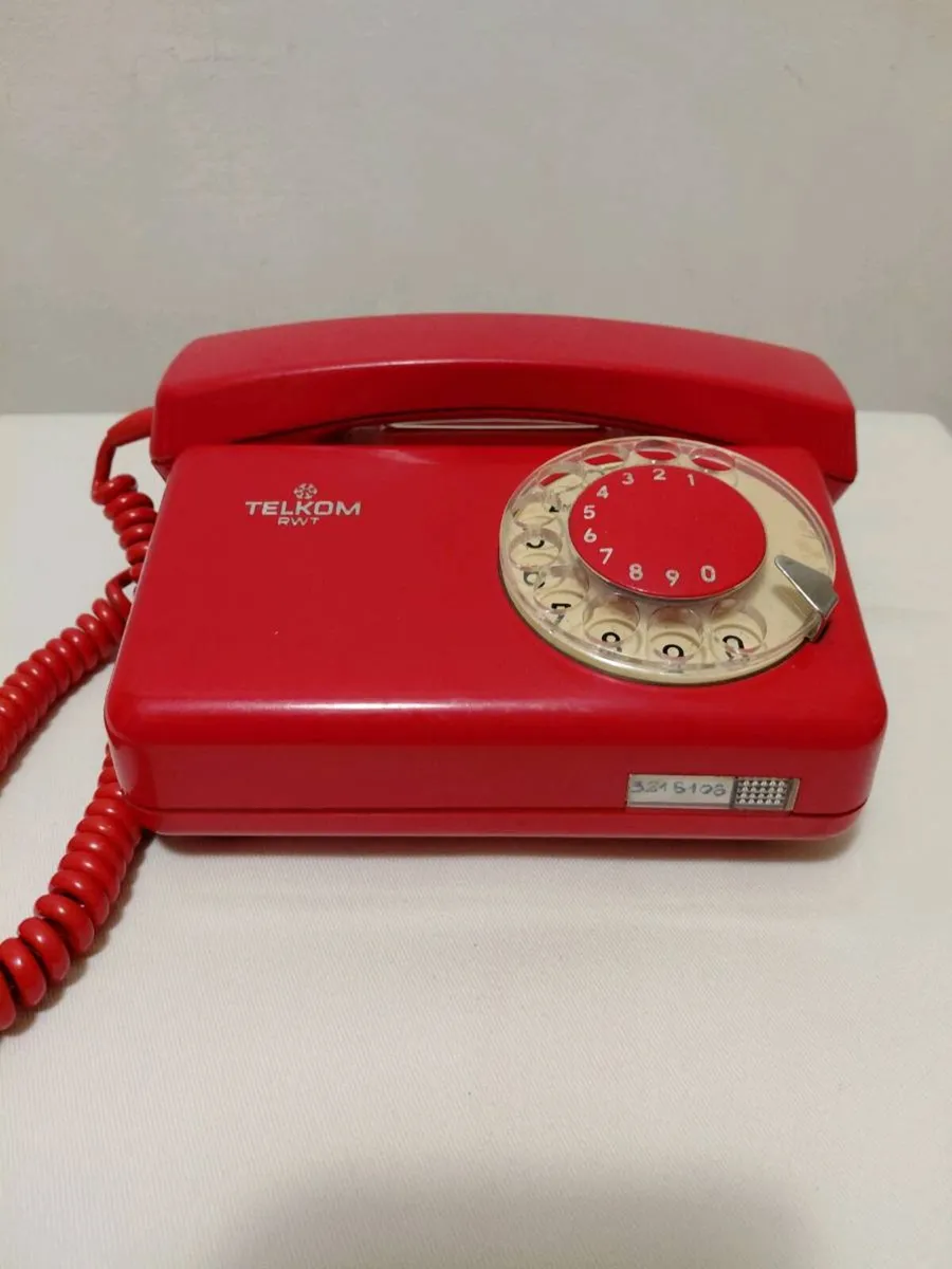 Rotary retro phone - Image 2
