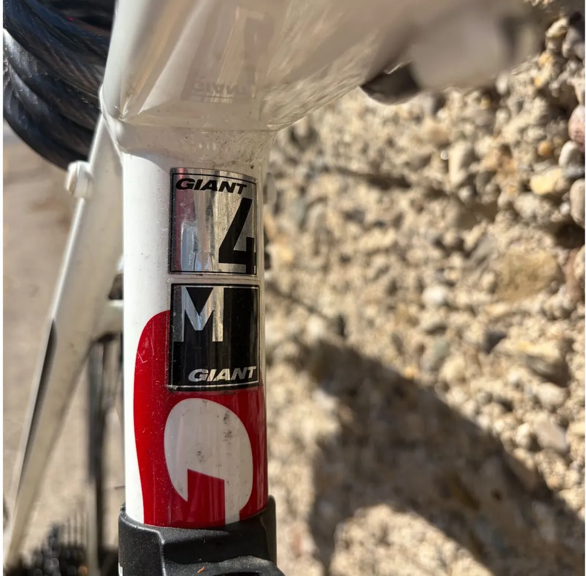 Giant Defy 4 road bike - size M (54cm) - Image 2