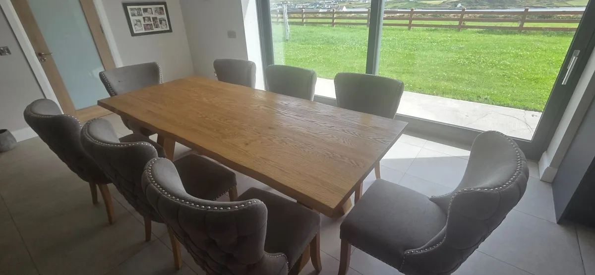 Solid Oak  8 Seater Dining Table - Image 2