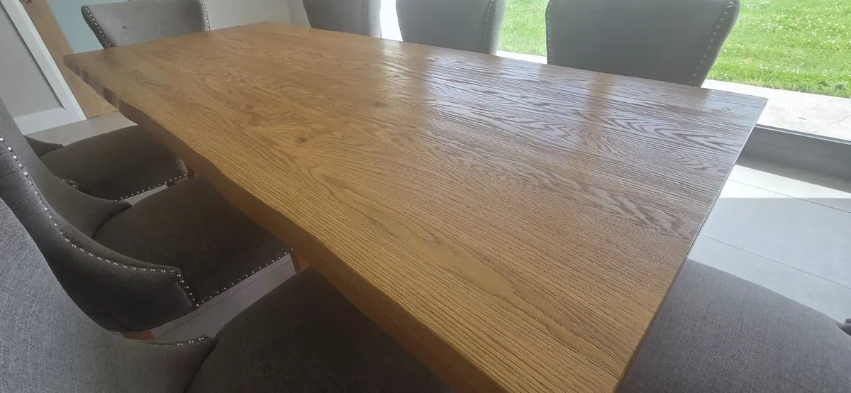 Solid Oak  8 Seater Dining Table - Image 3