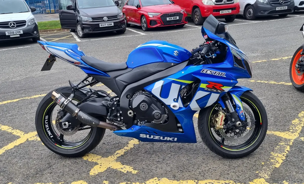 Suzuki GSX-R1000 Moto GP - Image 1