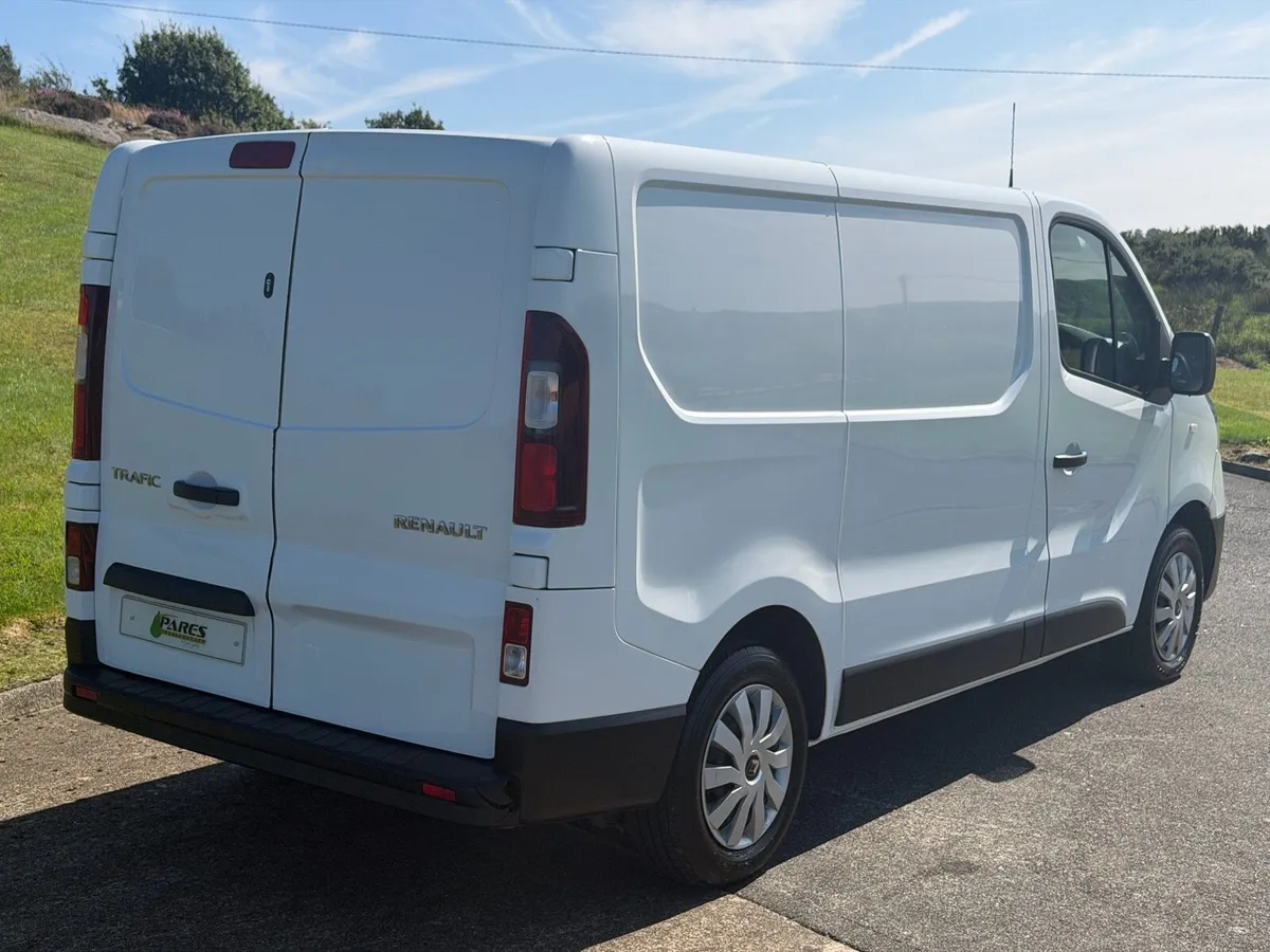 2020 (201) Renault Trafic 2.0tdci - Image 4