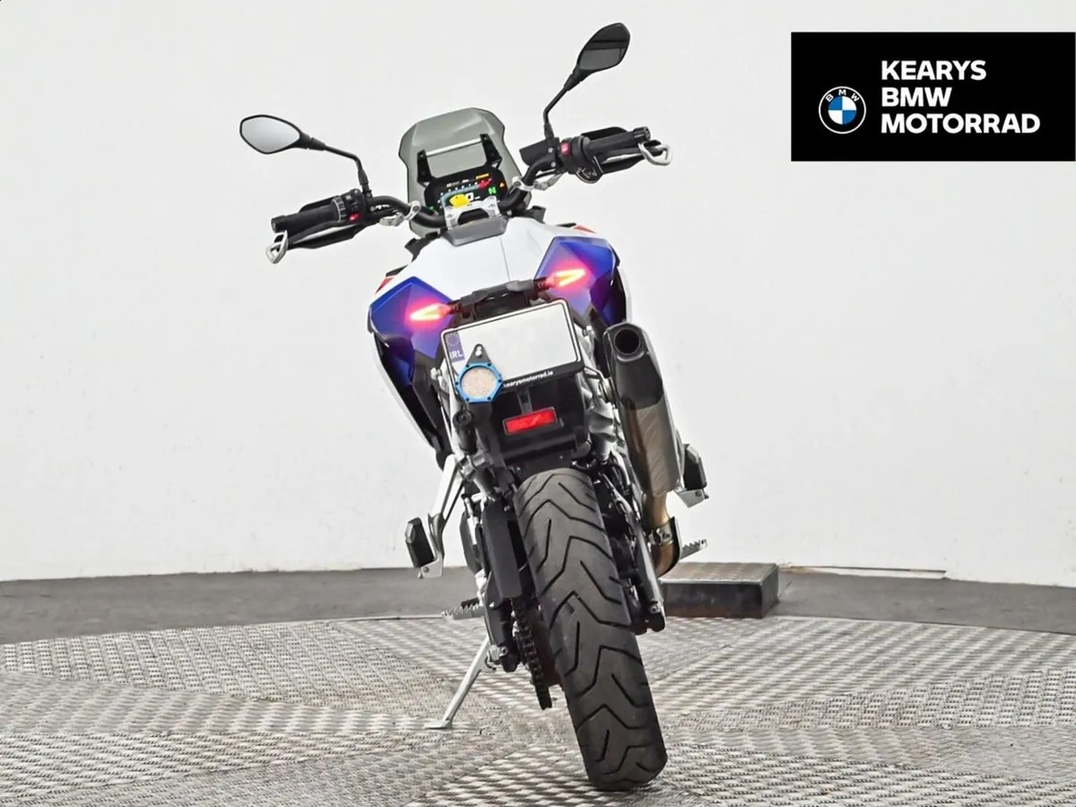 BMW F 900 GS GS - Image 4